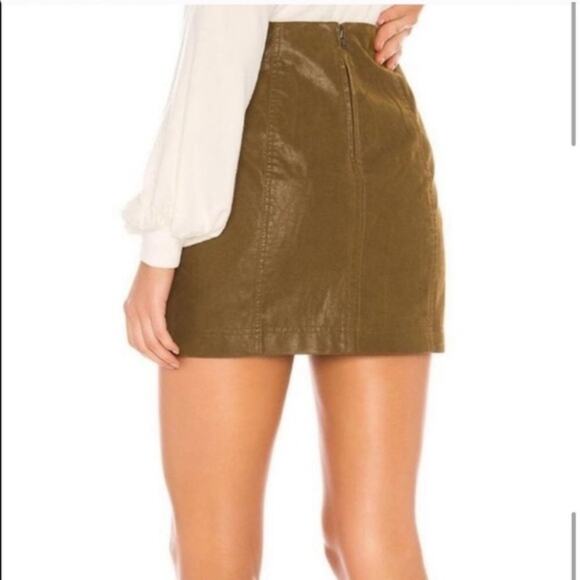Free People Modern Femme Vegan Leather Lined Mini Skirt Women's sz 2 - Picture 2 of 7